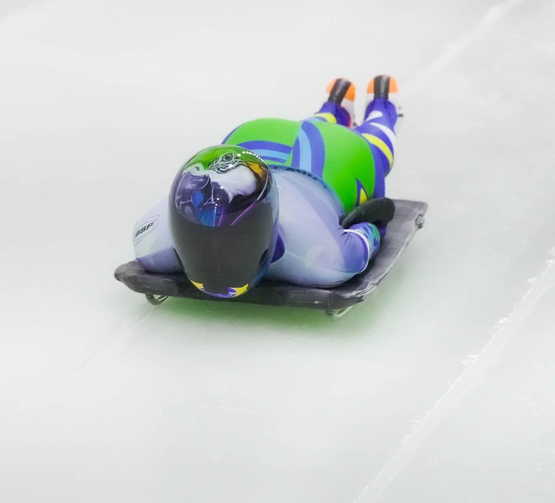 A três meses dos Jogos Olímpicos de Inverno, Nicole Silveira testa pista em Cortina